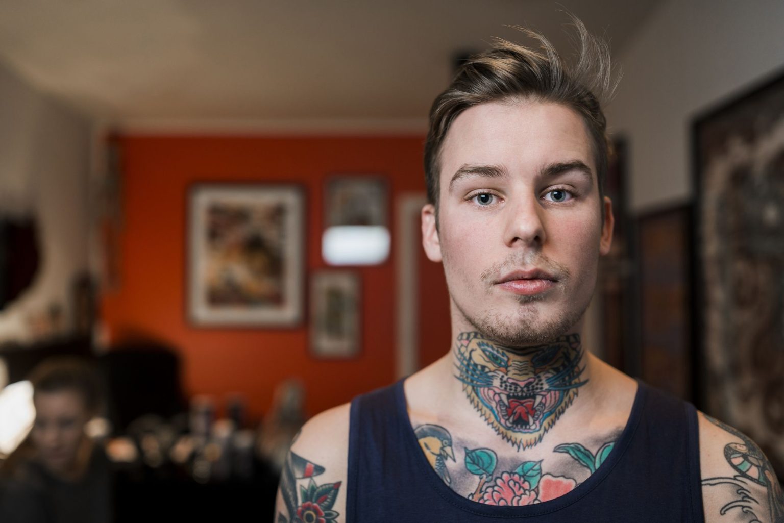 cross-neck-tattoos-symbolism-origins-and-modern-trends